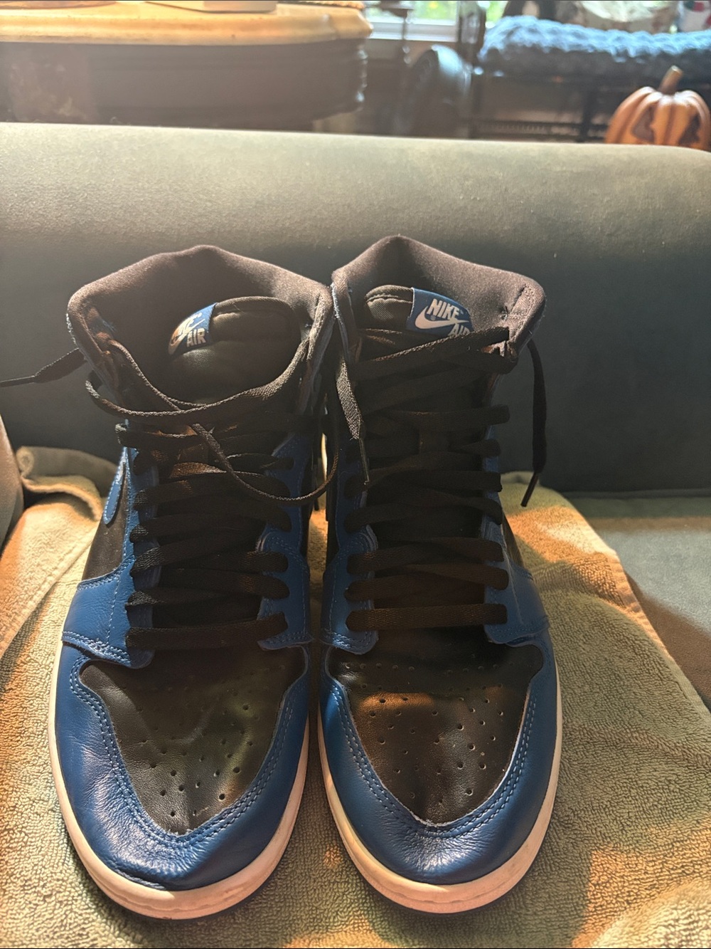 Nike Jordan 1 Men’s High-Top Sneakers in Black and Blue